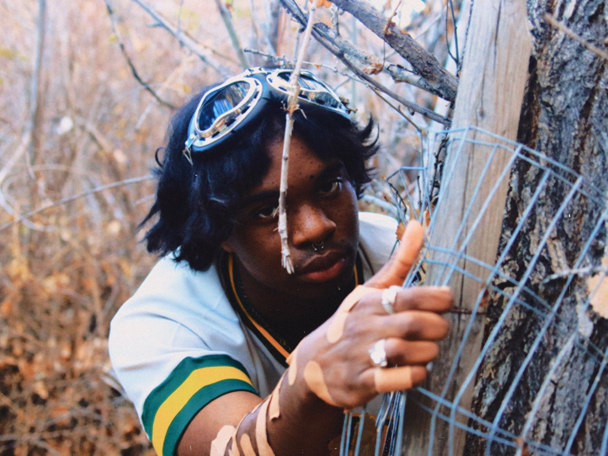 NYC DIY Bedroom Pop-star denn. Shares the Sound of His&nbsp;Heart